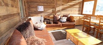 “Best location and view in Tignes" Upgraded 4 bedroom apartment