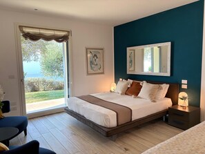 2 室のベッドルーム、アイロン / アイロン台、WiFi (無料)、ベッドシーツ