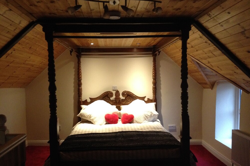 Romatic Couples Retreat Luxurious Accommodation
