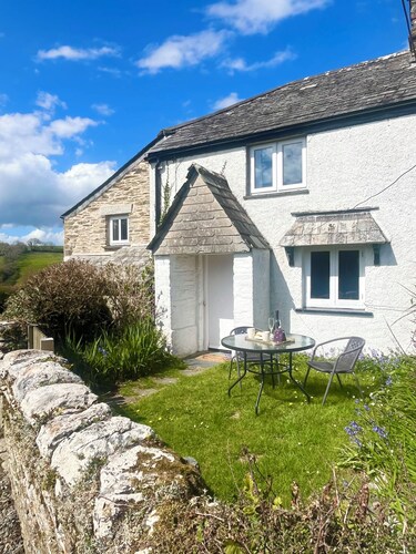 Beautiful Country Cottage