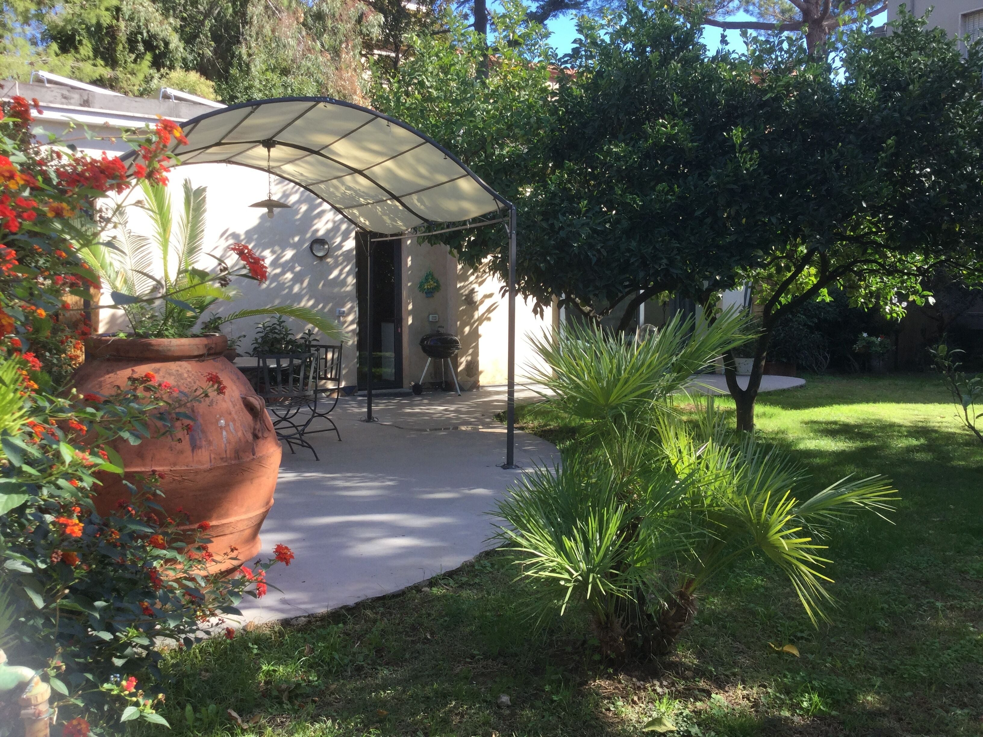 Villetta a due passi dalla spiaggia sul lungomare di Vindicio - Formi
