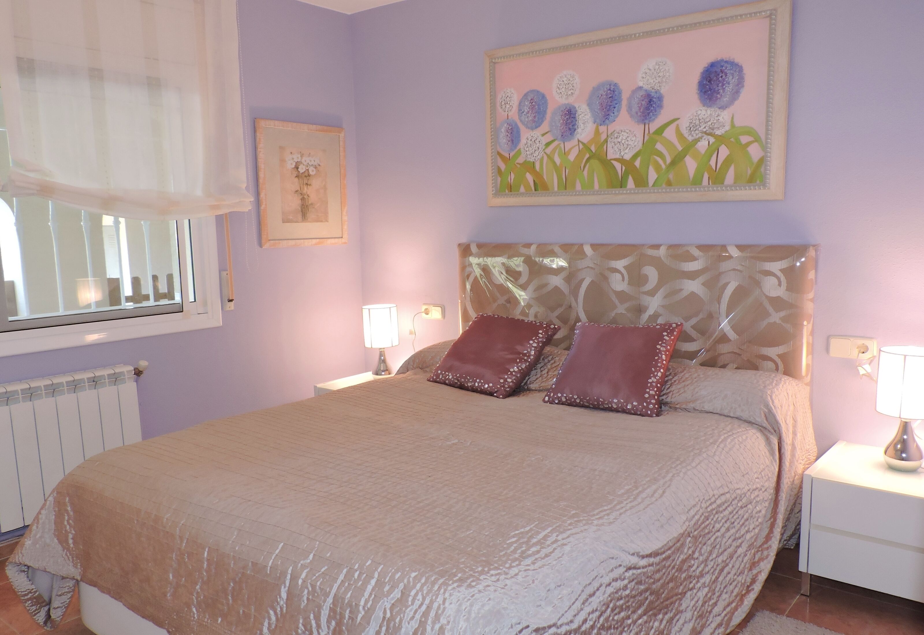 4 bedrooms, iron/ironing board, travel crib, free WiFi