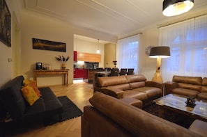 Smart-tv, dvd-spelare och ett filmbibliotek