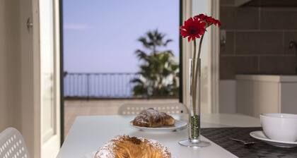 Haus mit großer Terrasse in Seaside, Syrakus - Ortigia