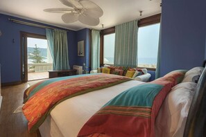 5 habitaciones, tabla de planchar con plancha, cuna de viaje y wifi 