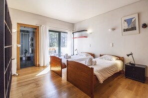 6 Schlafzimmer, Bügeleisen/Bügelbrett, kostenloses WLAN, Bettwäsche