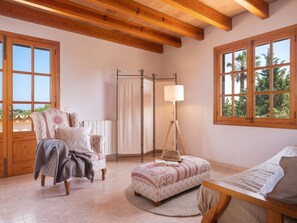 3 bedrooms, iron/ironing board, Internet, bed sheets - Villa Can Moleto By SunVillas Mallorca (Pollença)