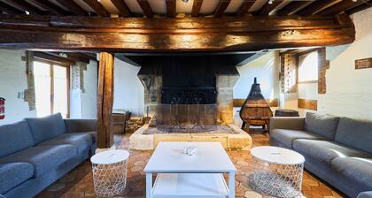 Gîte 24 people - 8 bedrooms - 6 bathrooms - Large spaces