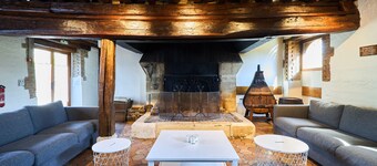 Gîte 24 people - 8 bedrooms - 6 bathrooms - Large spaces