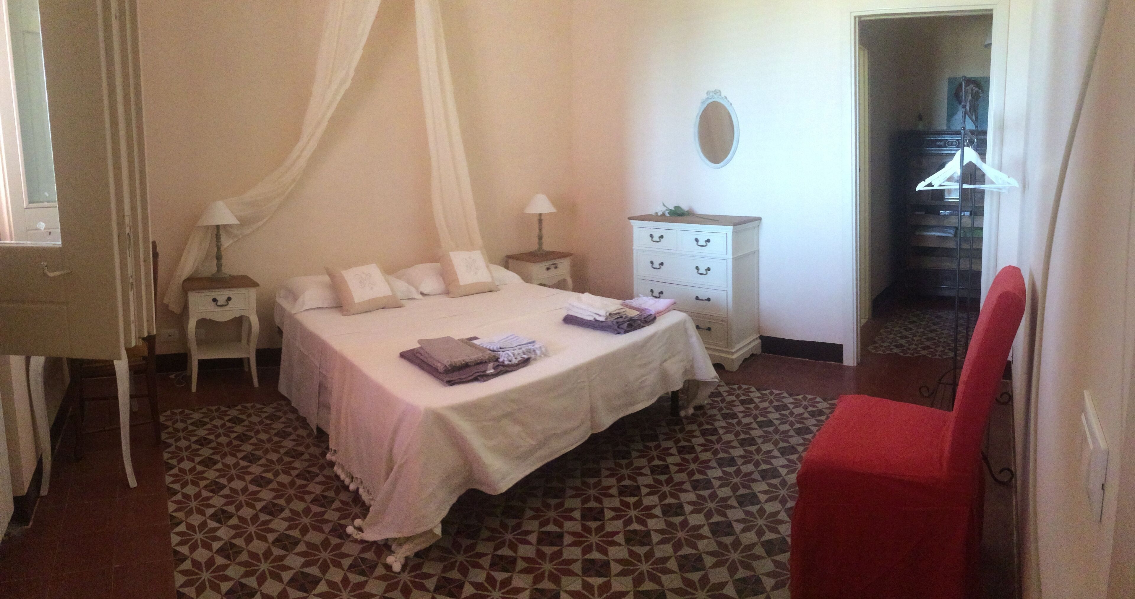 5 多间卧室、办公桌、熨斗/熨衣板、免费 WiFi