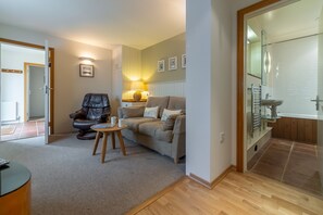 TV - Stiffkey Hideaway, Stiffkey, Norfolk (Wells-next-the-Sea)