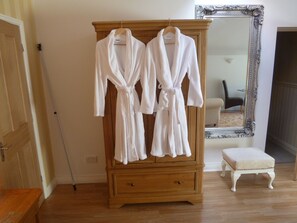 Interior - Suite for 2 with exclusive Hot Tub, robes, garden in Historic Castle Town (Rhuddlan)