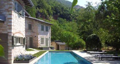 Il Borgo Mediceo: relax near the beach !