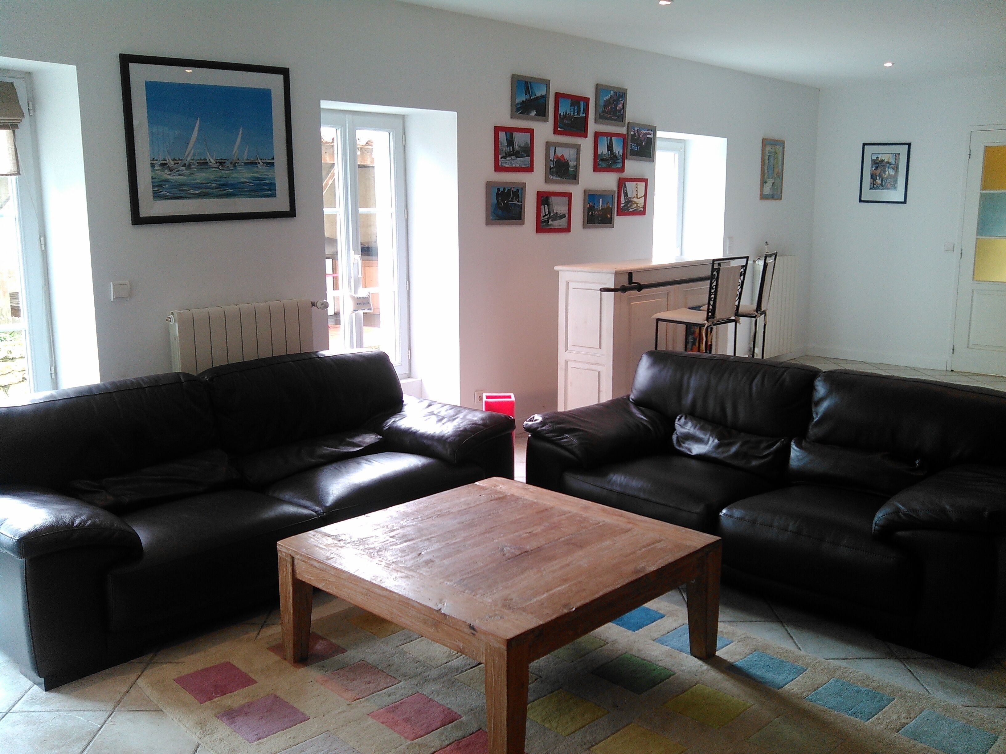 Large Charentaise house 300 M² with swimming pool, 4 bedrooms, garden, summer kitchen