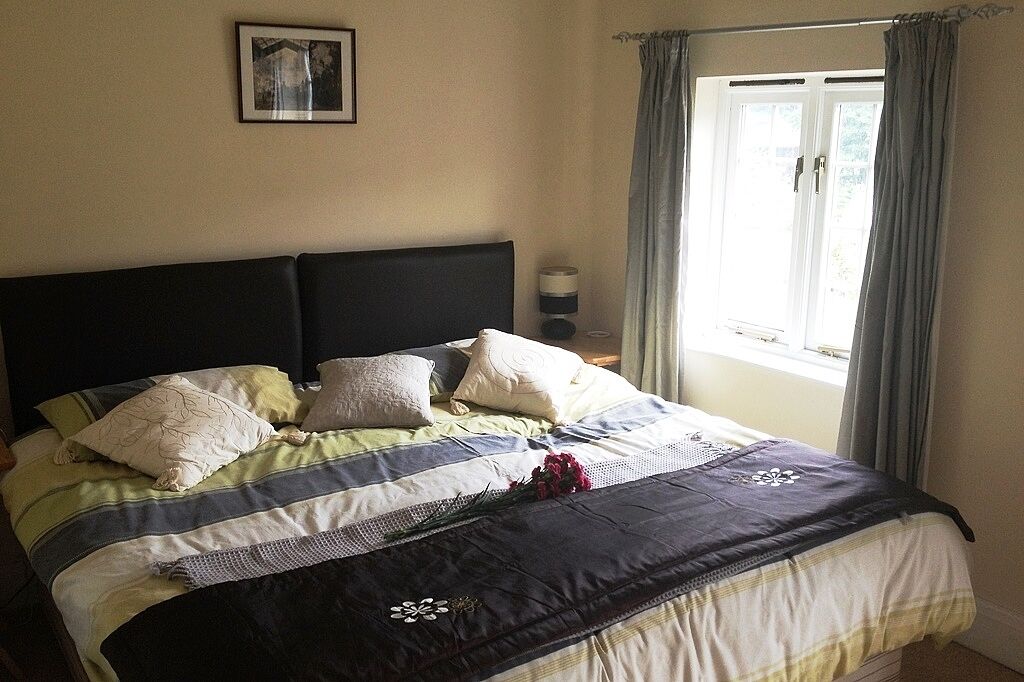 2 bedrooms, iron/ironing board, travel crib, free WiFi