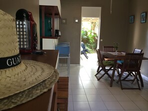 Interior - Maison des sables, "Ash blue" and "orange" (sainte-anne)