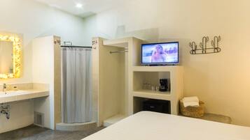 Junior Studio Suite, 2 Queen Beds, Non Smoking | Minibar, iron/ironing board, free WiFi, bed sheets