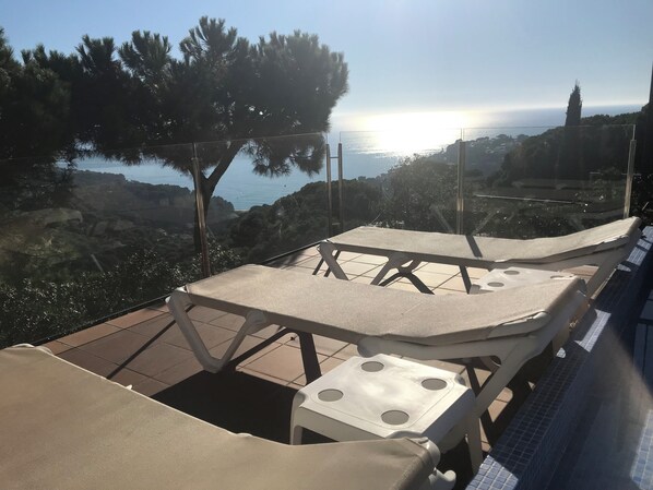 Terrace/patio - FANTASTIC SEA VIEWS  (Lloret de Mar)