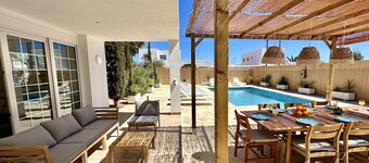 Playa den Bossa 5 MIN, SUPERMARKET/POOL/BBQ