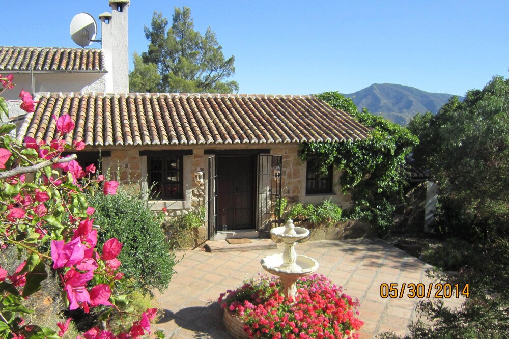 Piedra Encanto siglo 19 construido cabaña. Magnífica ubicación