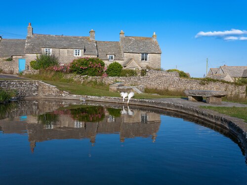  Spacious Coastal House with Stunning Sea Views N Near Sea & Sandy Beaches