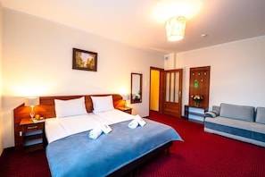 View from property - Hotel Kasztelan (Dobczyce)