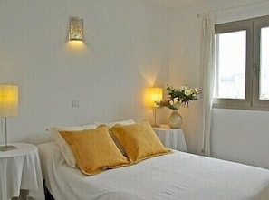 4 chambres, fer et planche Ă repasser, Wi-Fi gratuit, draps fournis