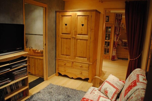 TV, DVD player, video library