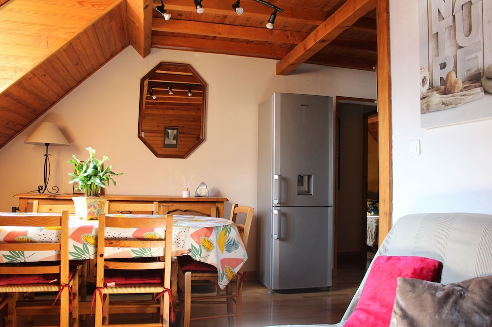 APARTMENT IN INDIVIDUAL HOUSE