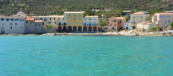 Duplex à quelques mètres de la Mer.
