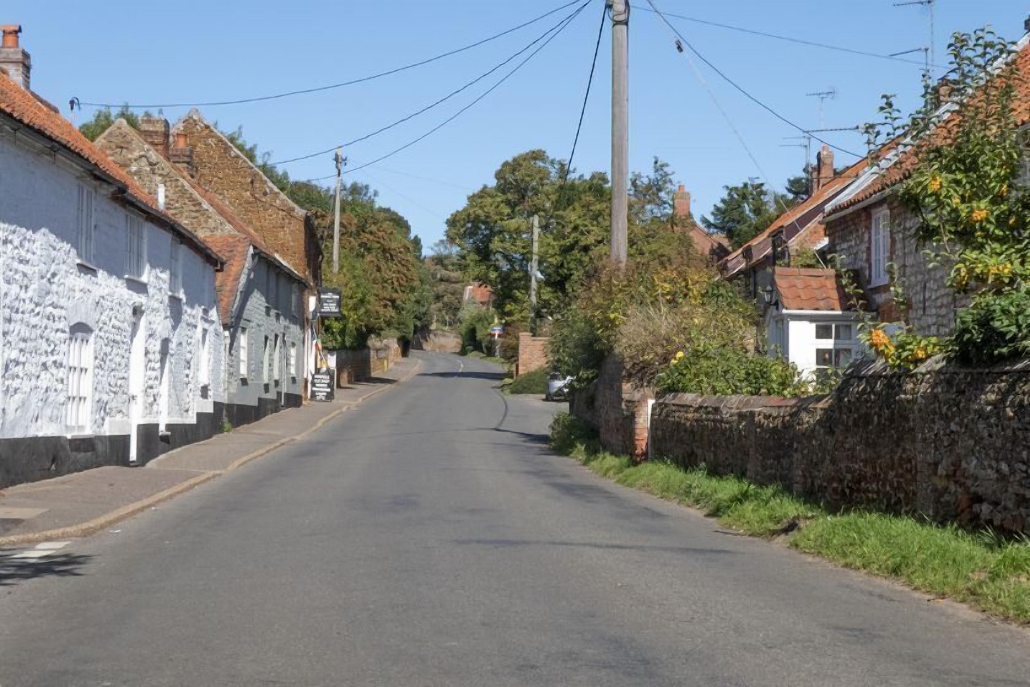 Ringstead village