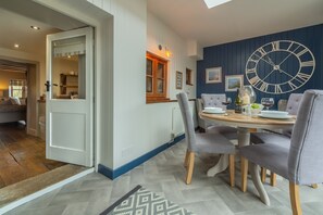 Dining - Little Star, Ringstead, Norfolk (Ringstead)