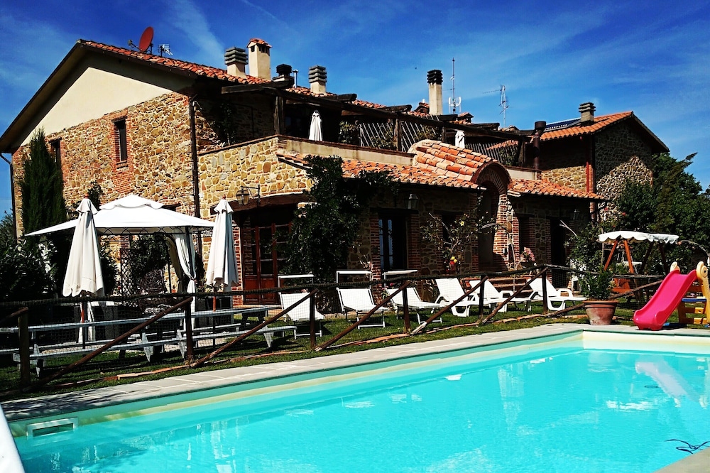 Villa Antico Casale DCC - D. C. whole property 14 beds