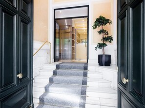 Interior - Serrano apartment (Madrid)