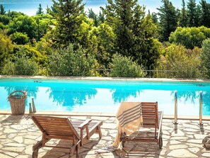 Piscine extérieure