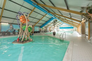 Pool - Beautiful luxury vacation villa in the middle of the woods with lots of privacy. (Beekbergen)