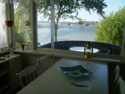 A summer cottage on the west coast of Gothenburg archipelago with private beach
