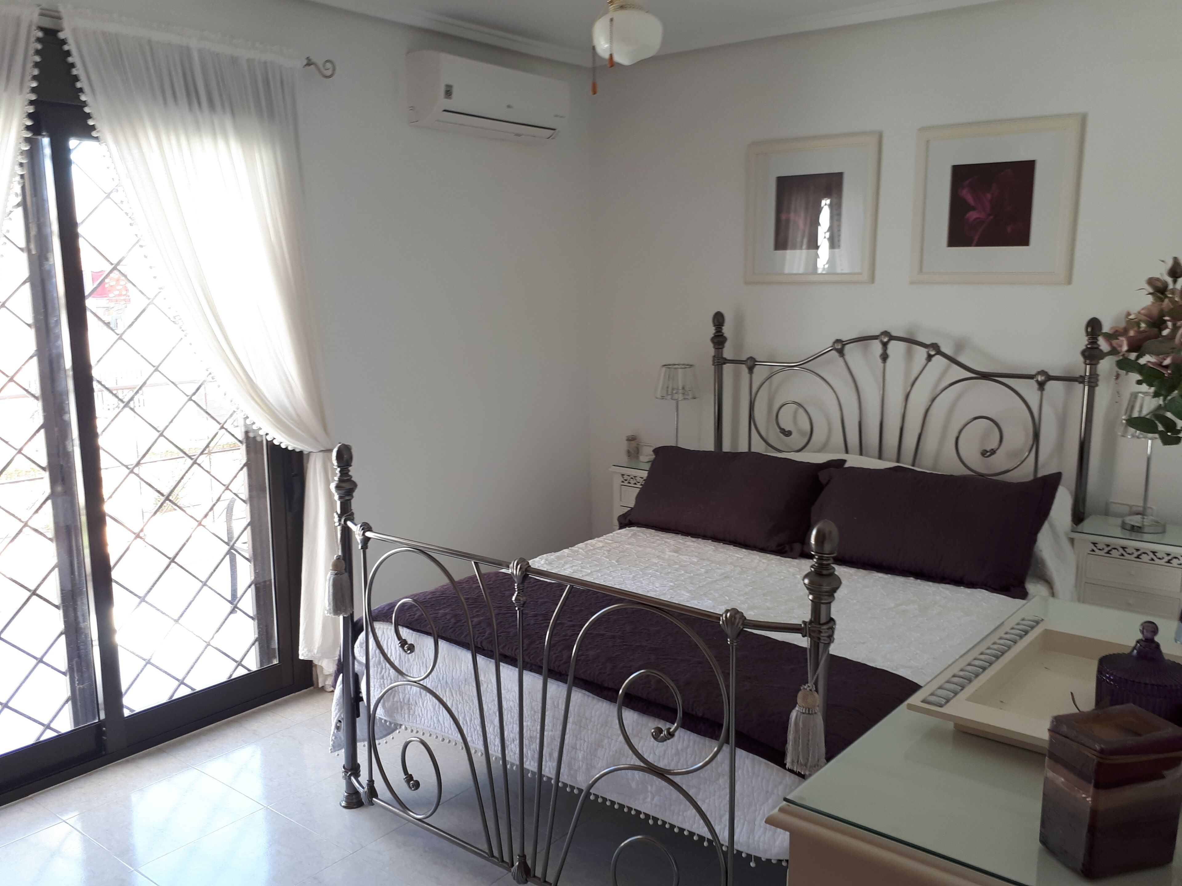 Outstanding Contemporary Styled Two Storey House