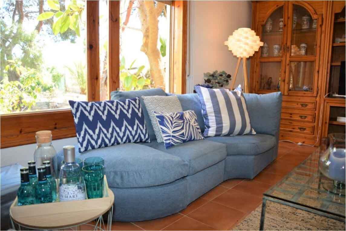 Villas Sitges Colibri, 10 minutes from Sitges by car. Renewed in 2019. A/C