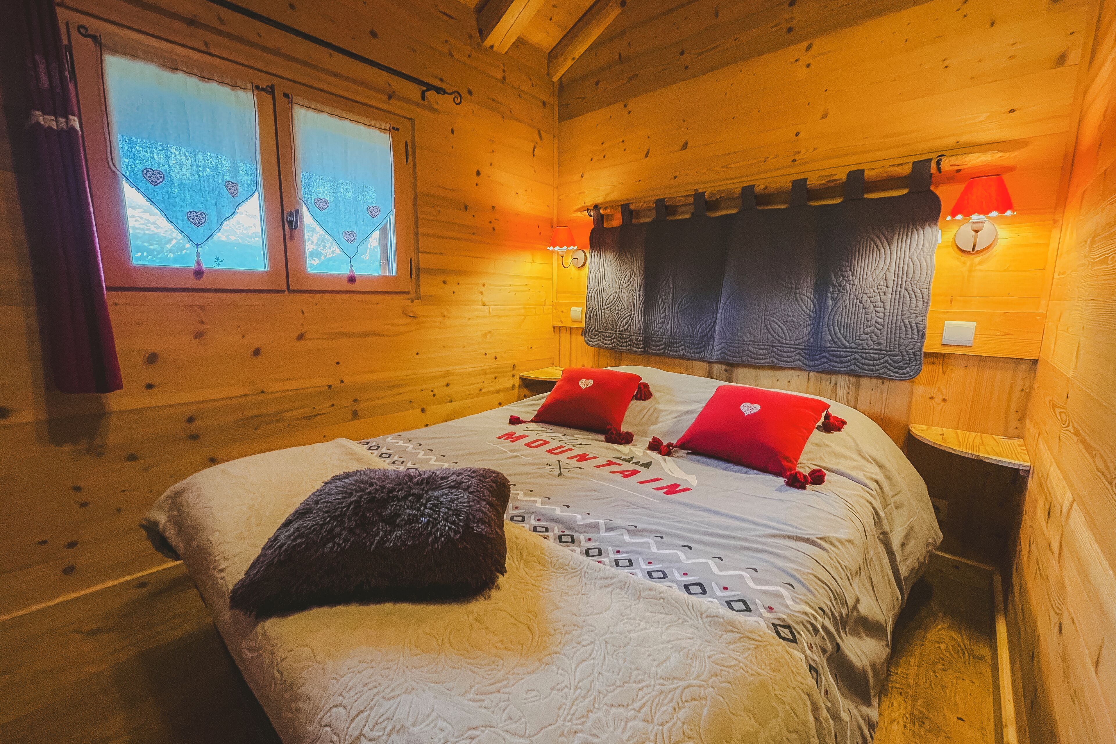 2 habitaciones, tabla de planchar con plancha y wifi gratis 