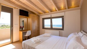 5 chambres, fer et planche à repasser, lit parapluie, accès Internet