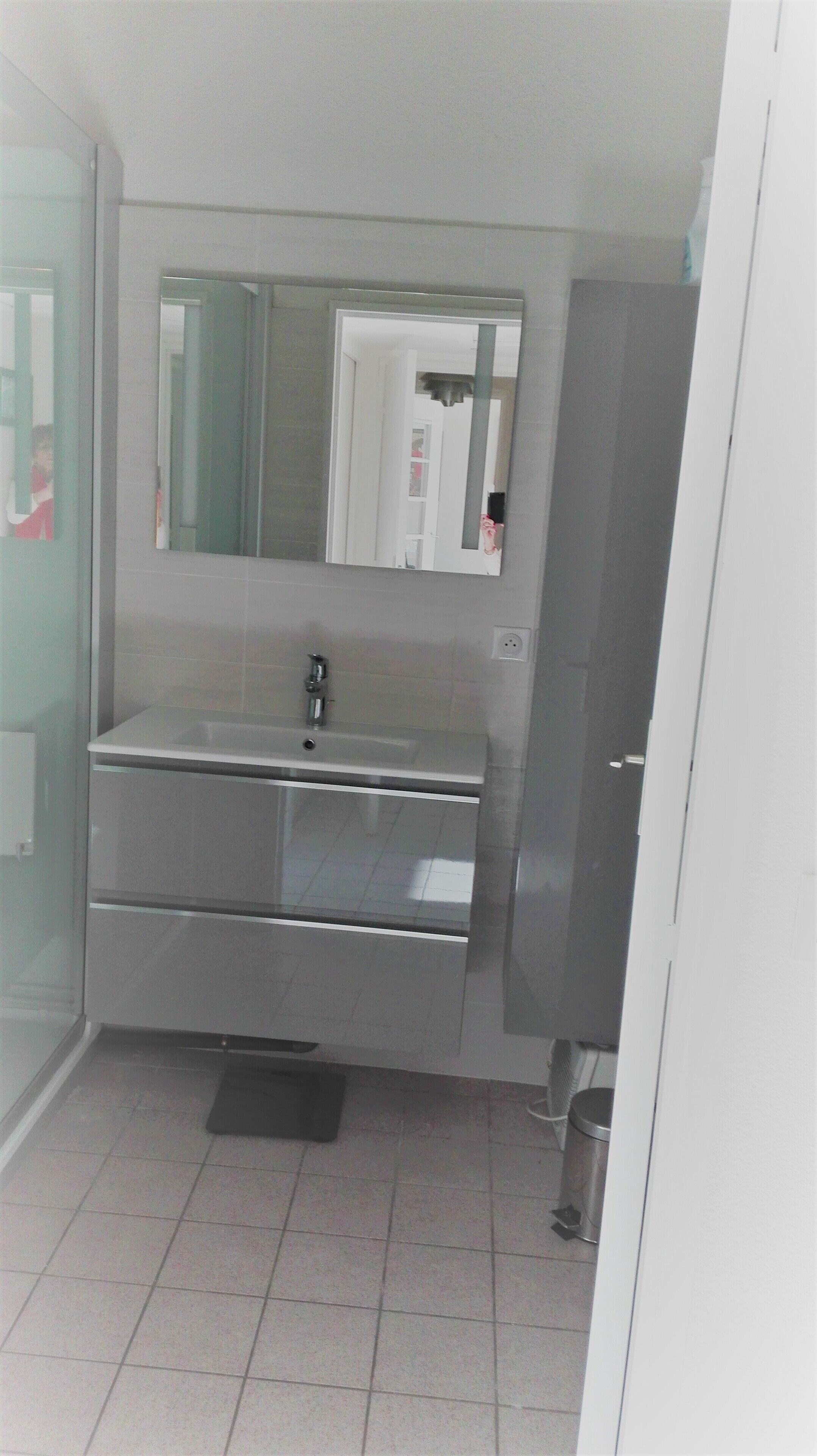 APPART, T2 muy cerca, residencia tranquila de pie, portero automático