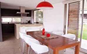 Dining - Villa with modern design / views, free WIFI, Priv. Pool, barbecue, air conditioning in 2 DBL rooms (Canyelles)