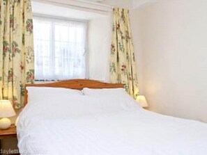 2 dormitorios, tabla de planchar con plancha, wifi gratis y ropa de cama