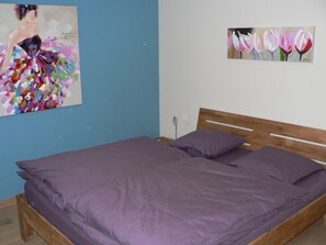 3 多间卧室、熨斗/熨衣板、WiFi