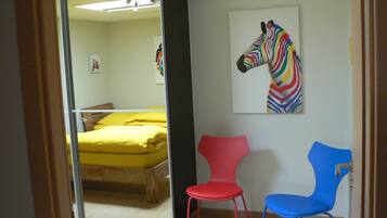 3 slaapkamers, een strijkplank/strijkijzer, wifi