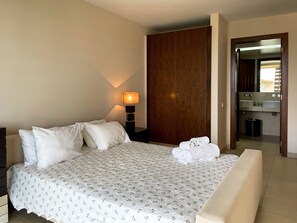 2 bedrooms, in-room safe, iron/ironing board, WiFi