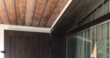 two-room apartment in excellent condition. Santa Caterina Valvurva 4/6 sleeps