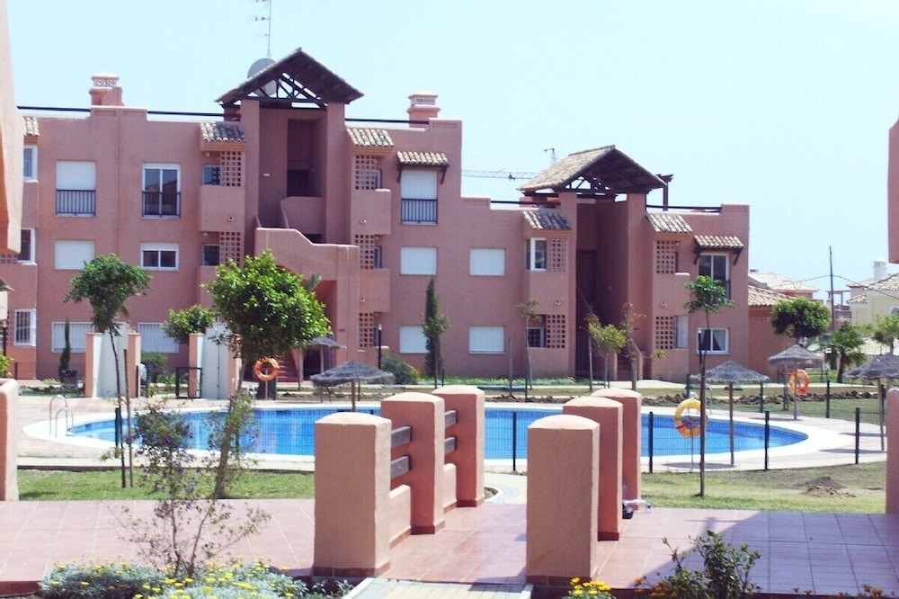 Luxury contemporary apartment, close to beach with Sea and Mountains view