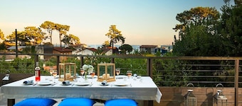 stylish villa with beautiful sea view and heated pool (May to Sept)